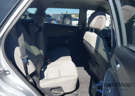 2016 Hyundai Santa Fe Se z USA, uszkodzony, nr VIN KM8SM4HF4GU154304